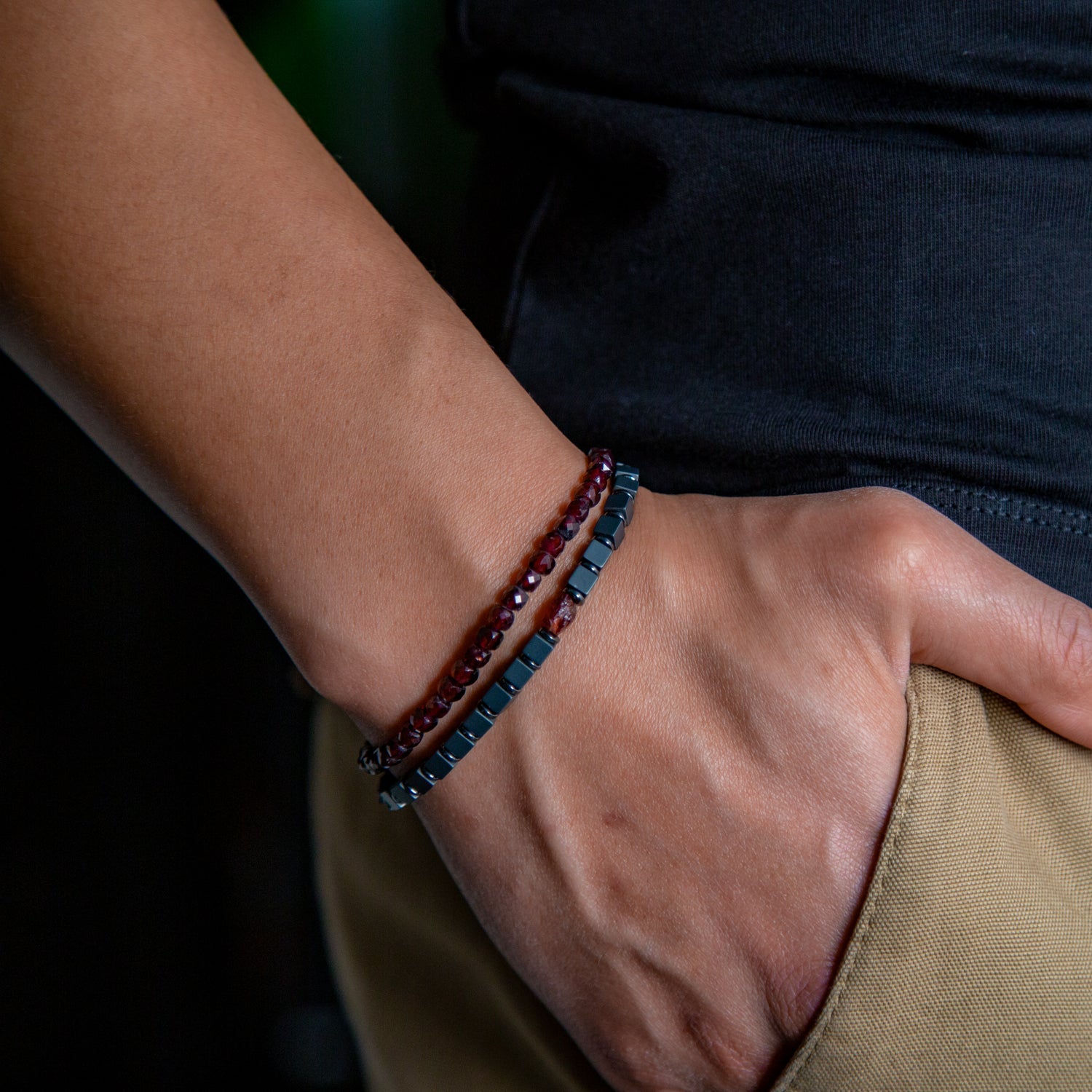 Granat und Hämatit matt Armband 4mm-Armband-Set (Januar Geburtsstein) - BONES & BUDDHAS