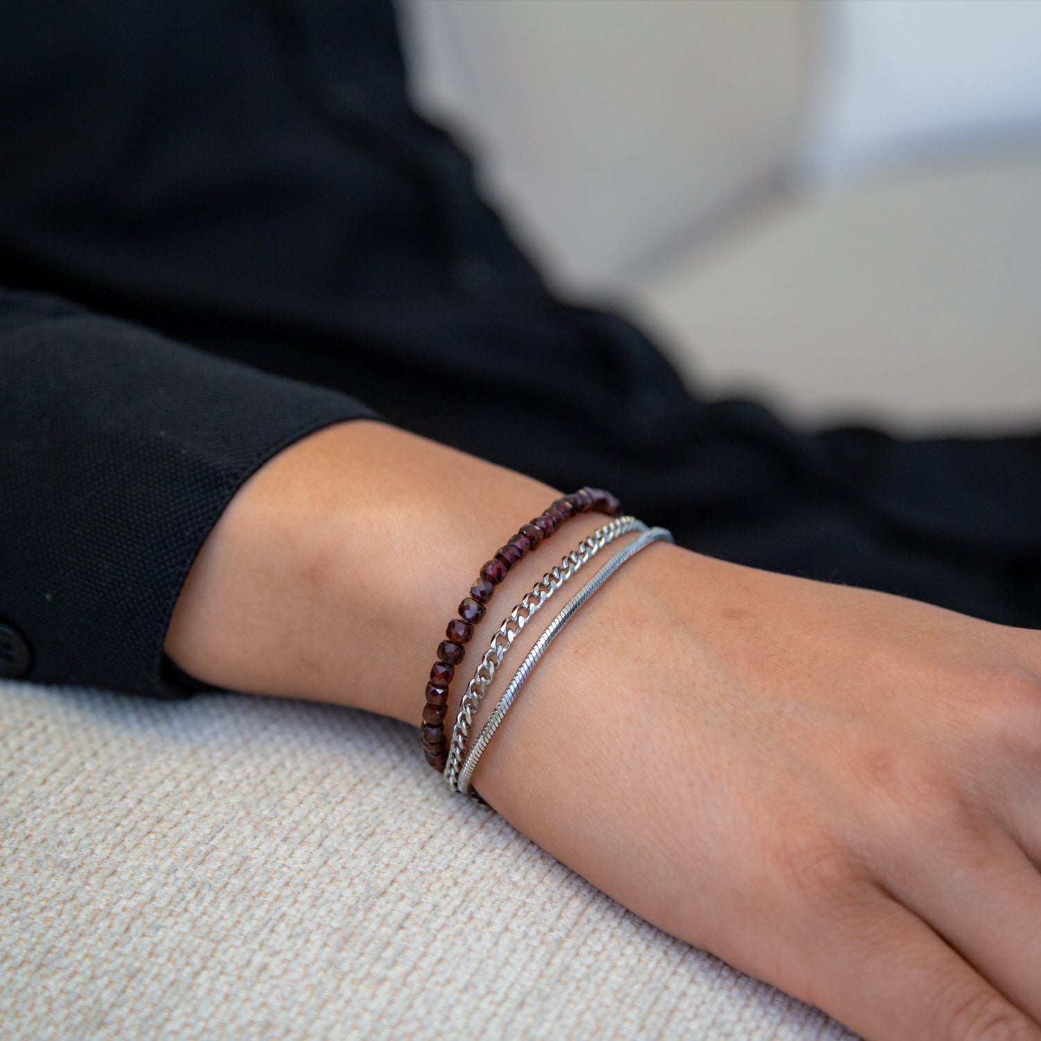 GRANAT CUBE ARMBAND FACETTIERT 4MM - SET 2 HERREN - BONES & BUDDHAS