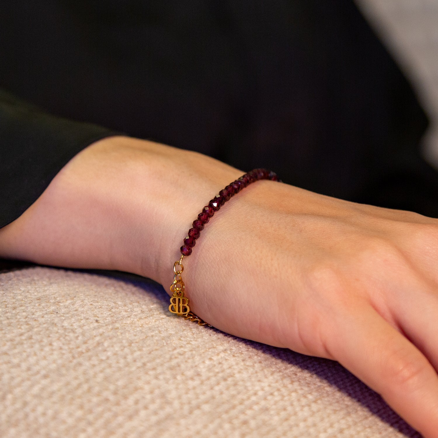 Granat Armband facettiert 3mm- Januar Birthstone - BONES & BUDDHAS