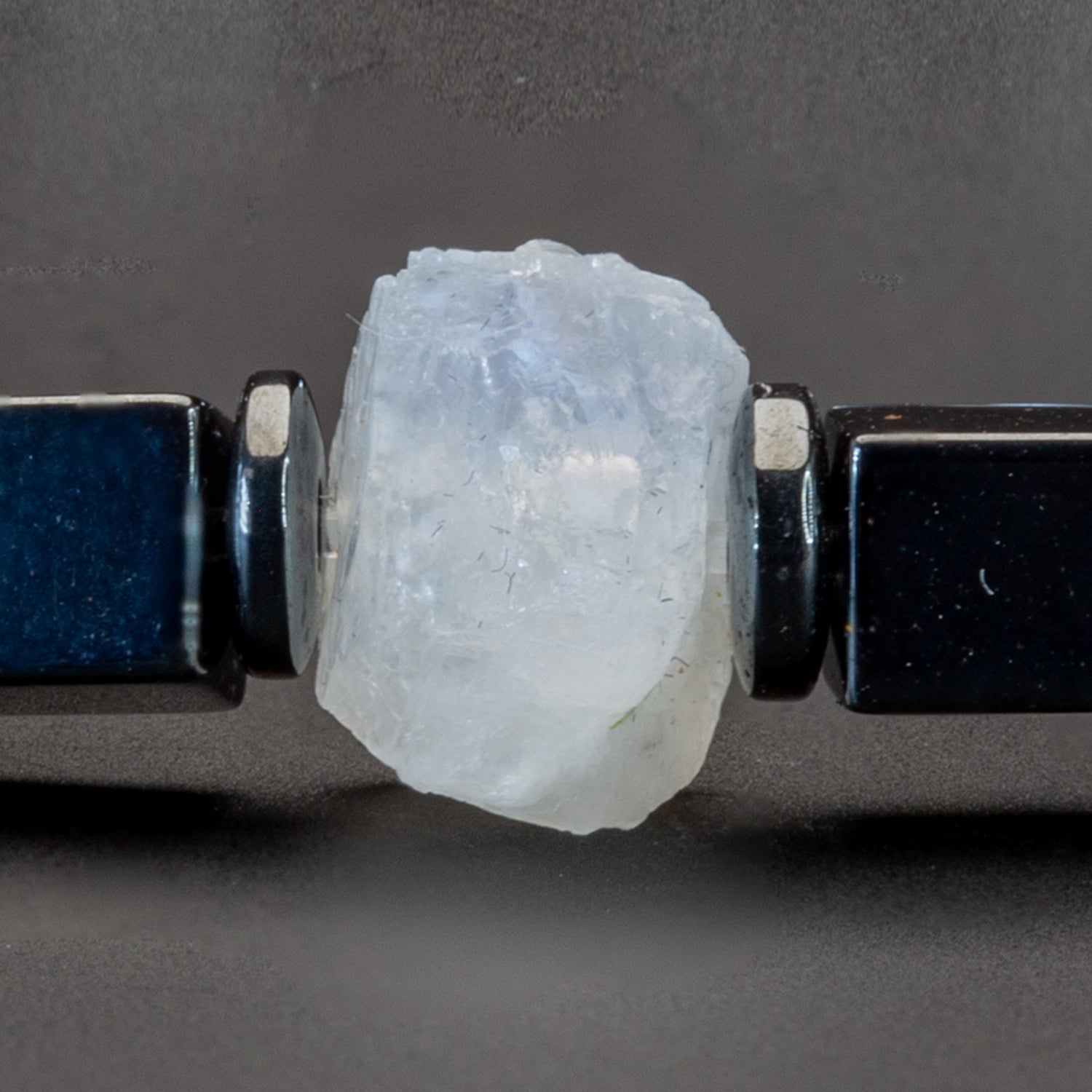 Moonstone und Hämatit glossy Armband 4mm- Juni Birthstone - BONES & BUDDHAS