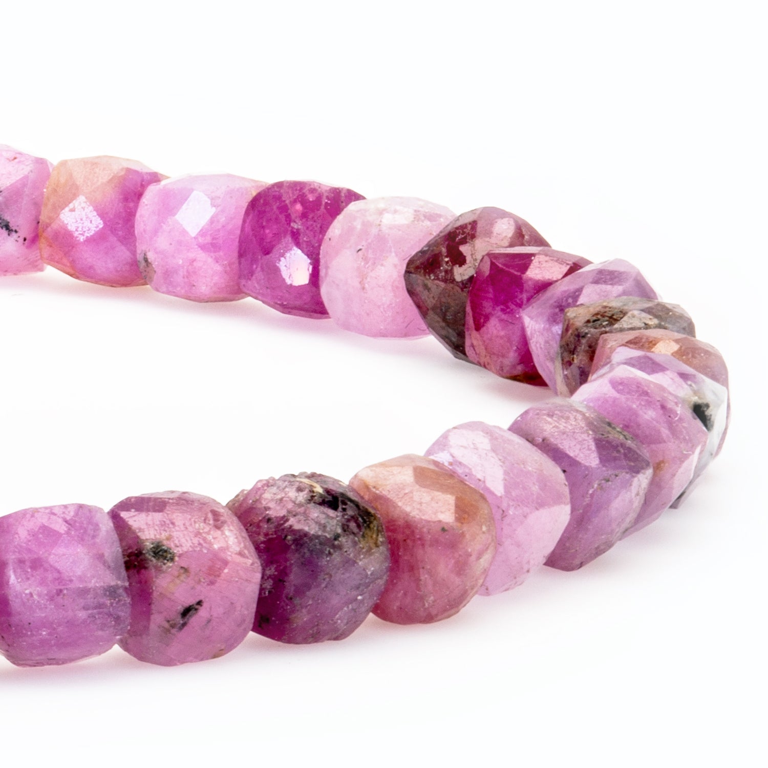 Rubin Cube Armband facettiert 4 mm