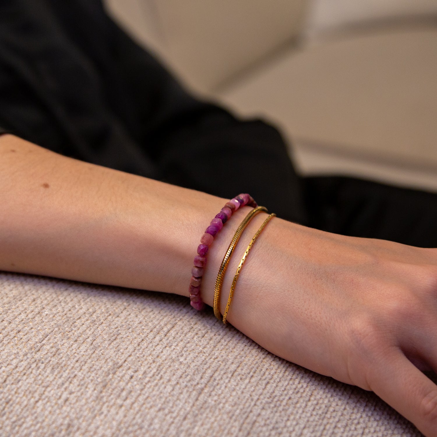 RUBIN CUBE ARMBAND FACETTIERT 4MM - SET 2 DAMEN