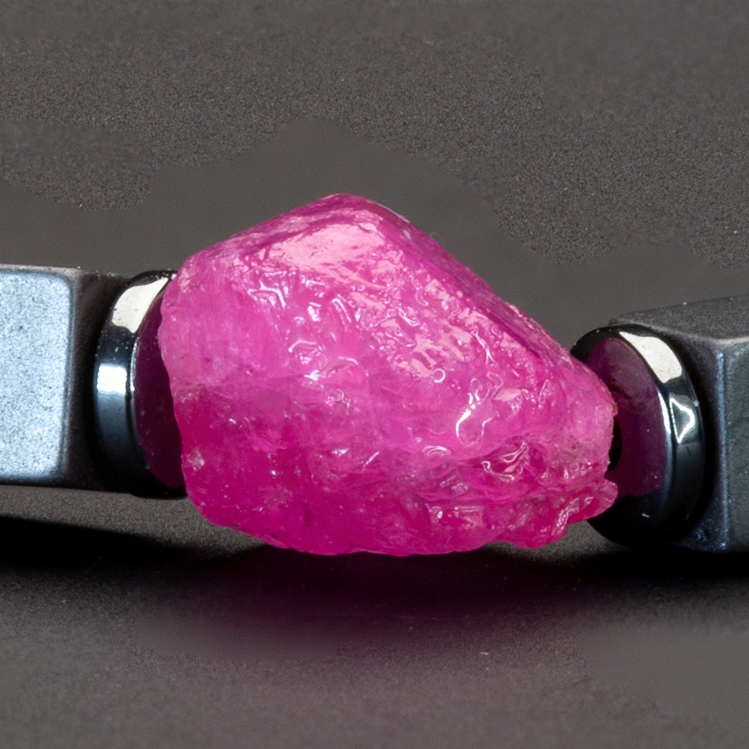 Rubin und Hämatit matt Armband 4mm- Juli Birthstone