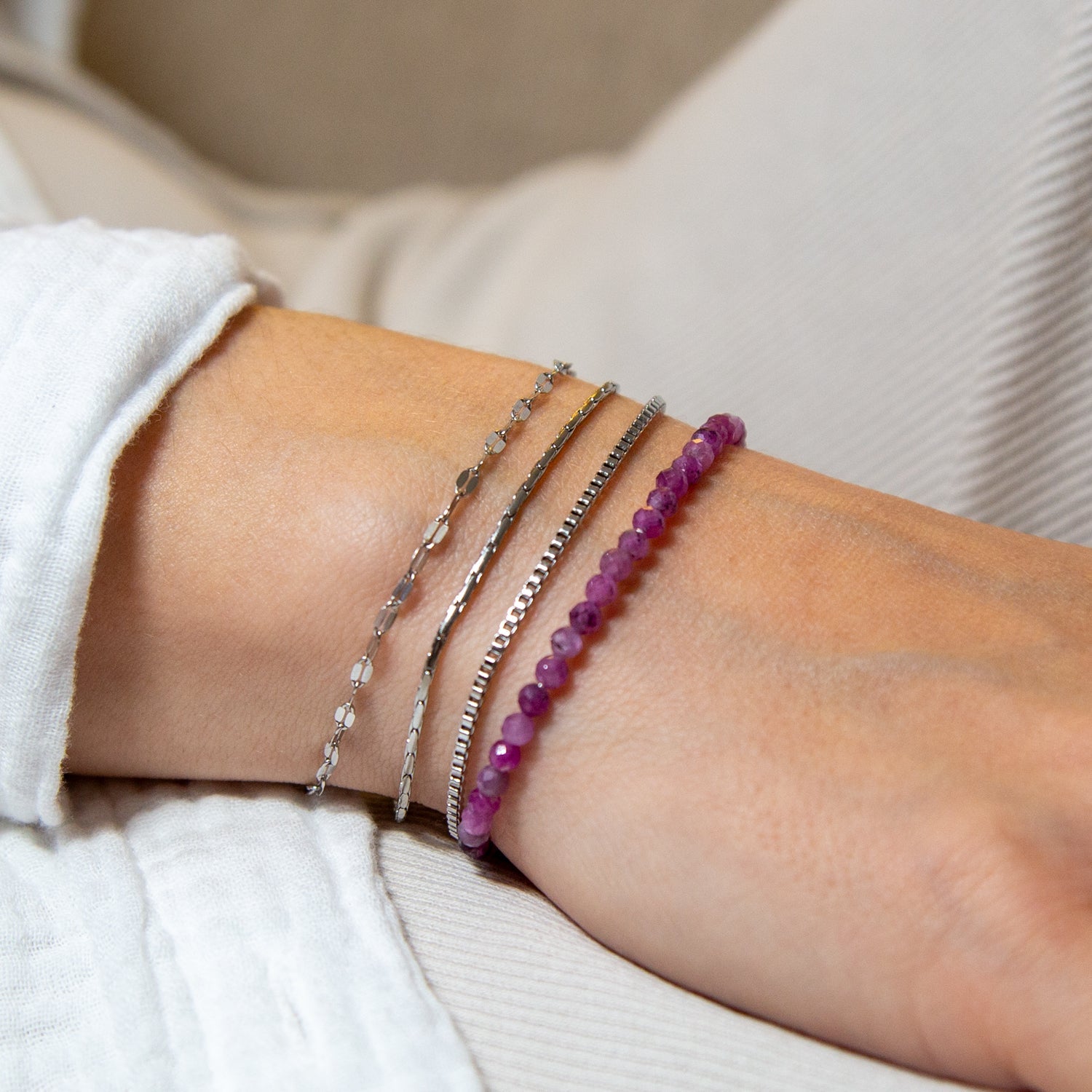 RUBIN ARMBAND FACETTIERT 3MM - SET 3 DAMEN