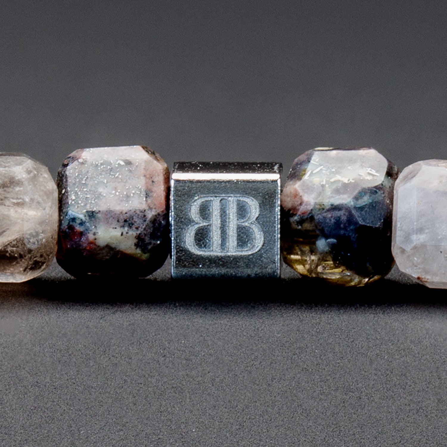 Rutilquarz Cube Armband facettiert 4 mm - BONES & BUDDHAS