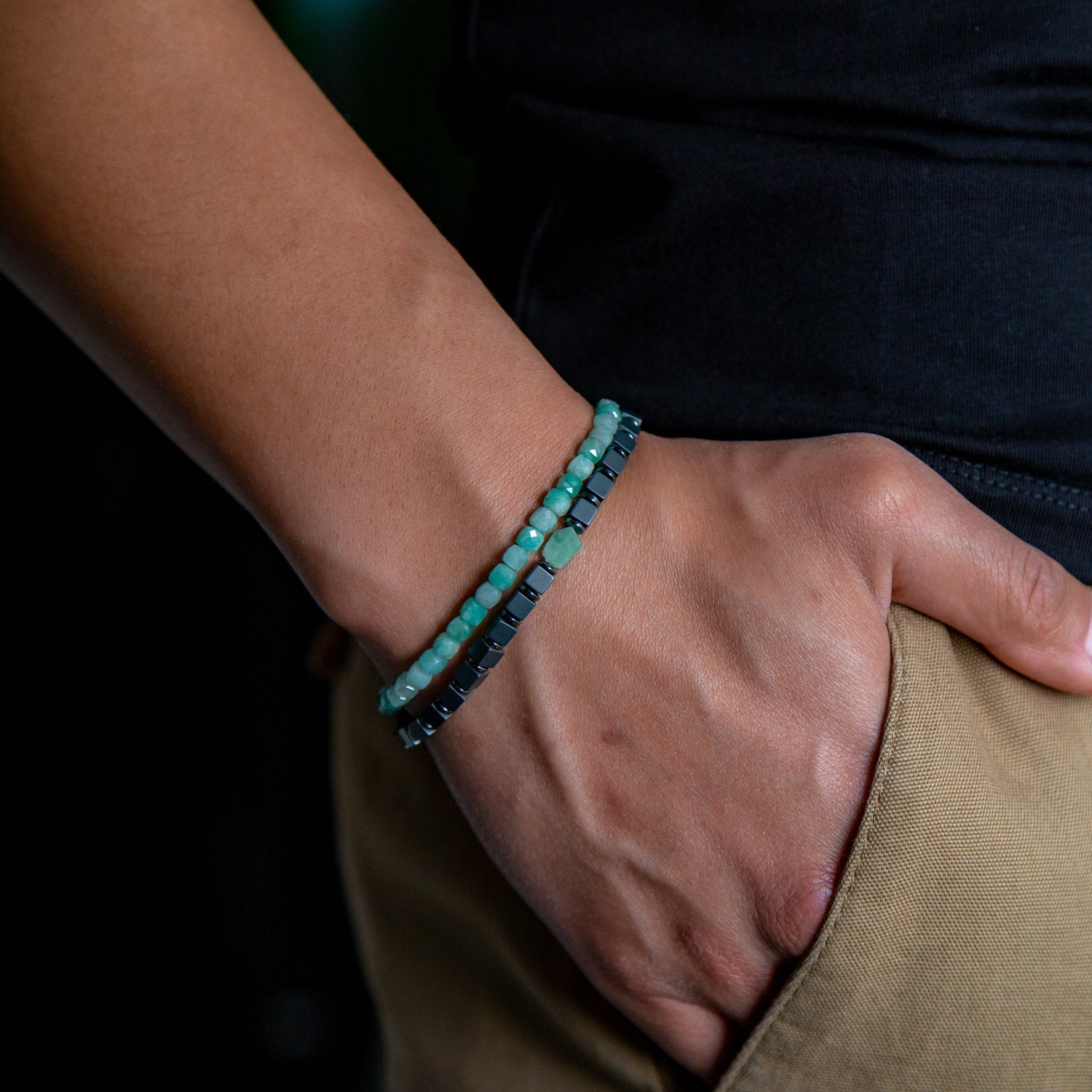 Kolumbianischer Smaragd und Hämatit matt 4mm-Armband-Set (Mai Geburtsstein) - BONES & BUDDHAS