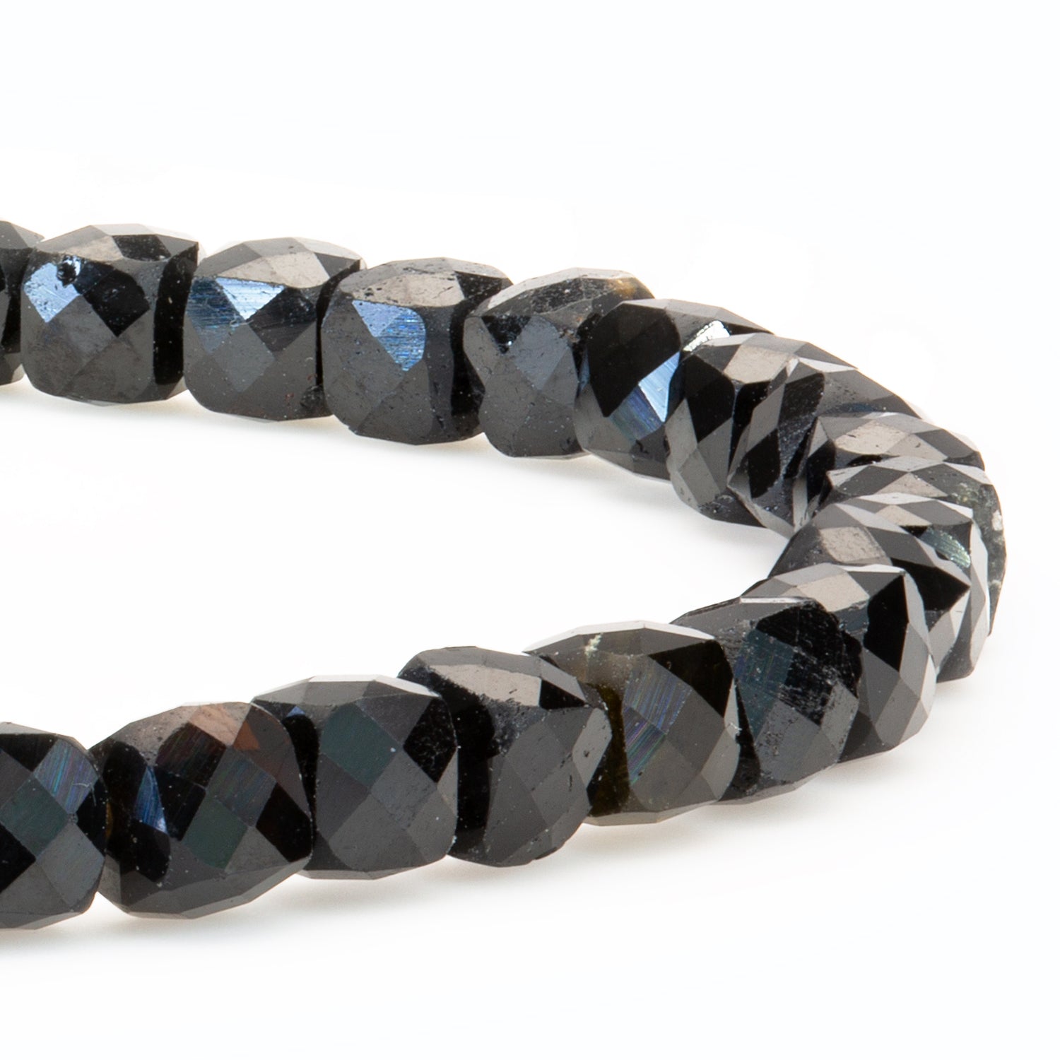 Schwarzer Turmalin Cube Armband facettiert 4 mm- Oktober Gebursstein - BONES & BUDDHAS