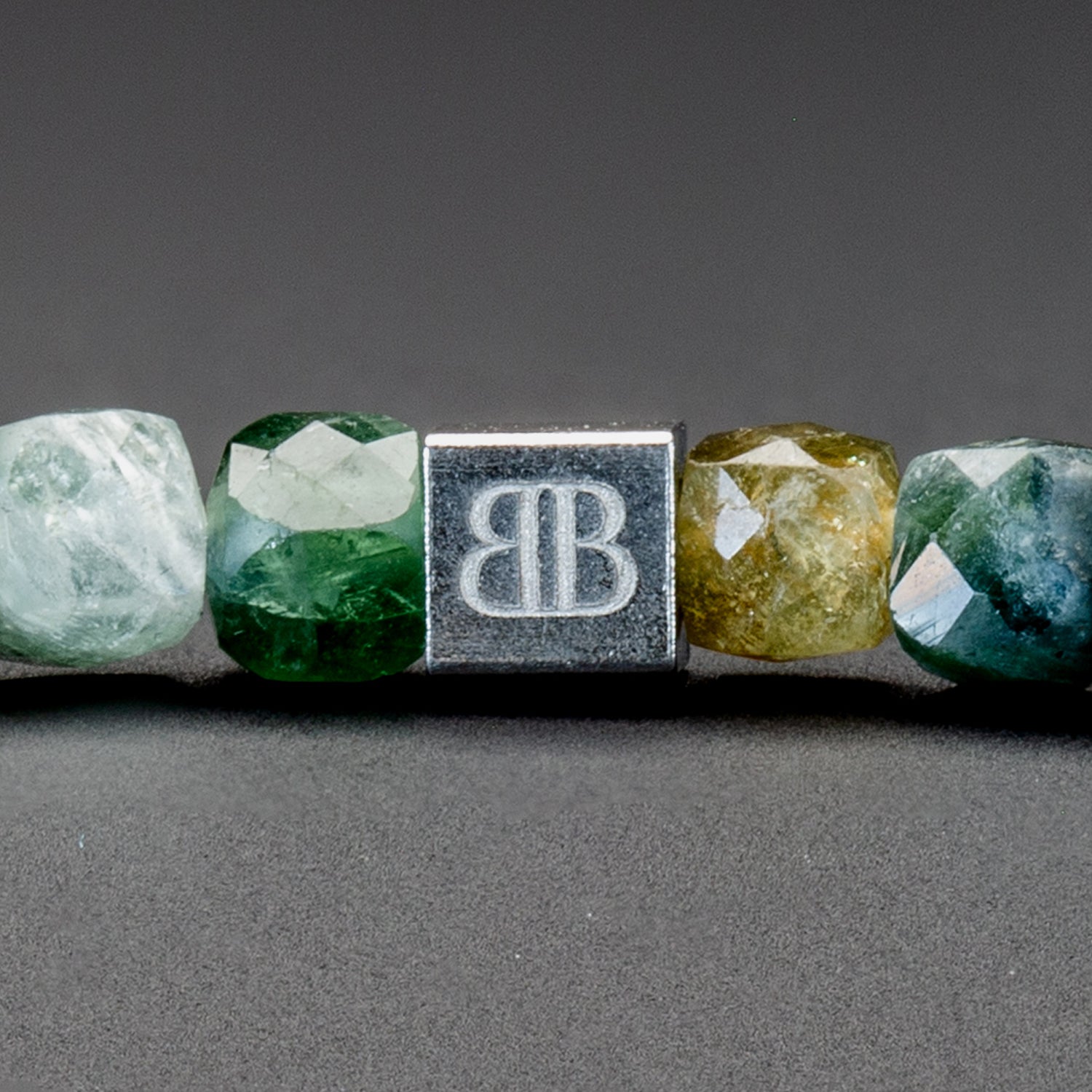 Turmalin und Hämatit matt Armband 4mm-Armband-Set (Oktober Geburtsstein) - BONES & BUDDHAS