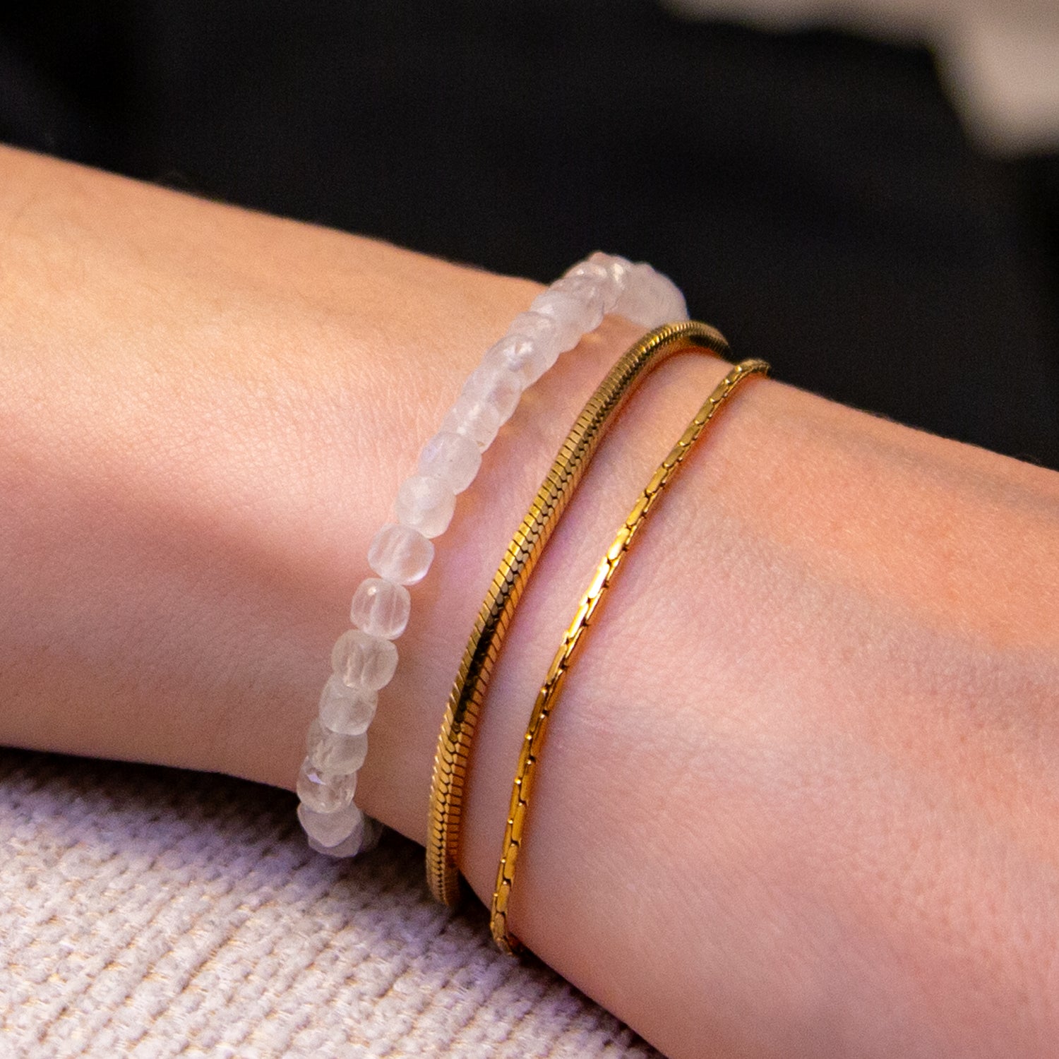 MOONSTONE CUBE ARMBAND FACETTIERT 4MM - SET 2 DAMEN