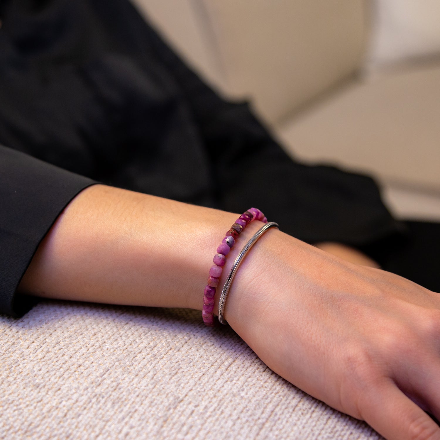 RUBIN CUBE ARMBAND FACETTIERT 4MM - SET 1 DAMEN
