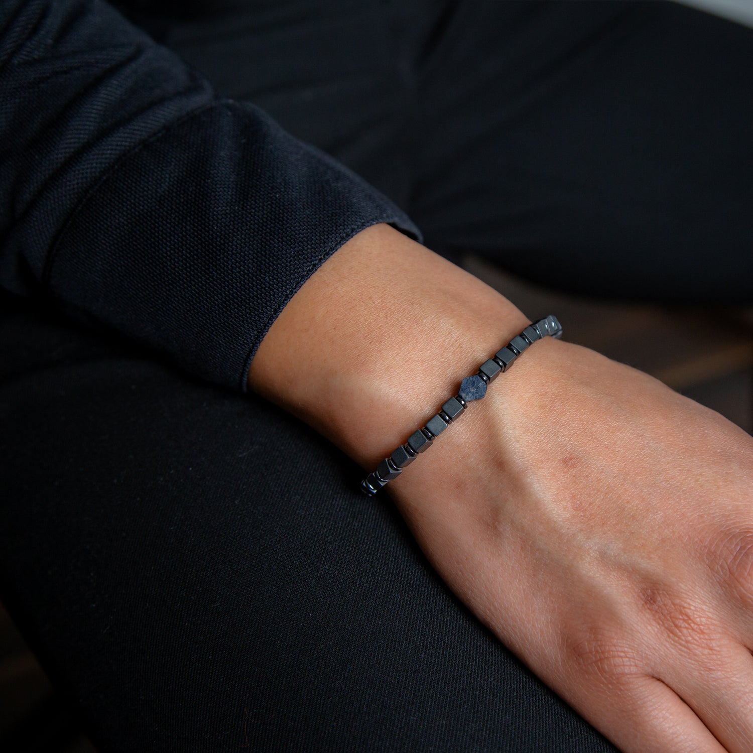 Saphir und Hämatit matt Armband 4mm- September Birthstone