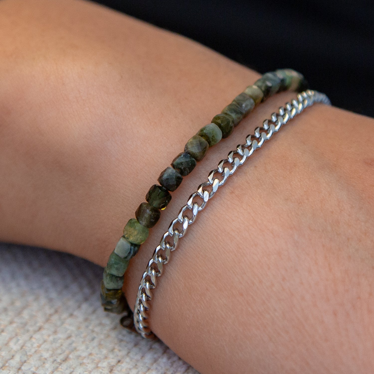 GRÜNER TURMALIN CUBE ARMBAND FACETTIERT 4MM - SET 1 HERREN