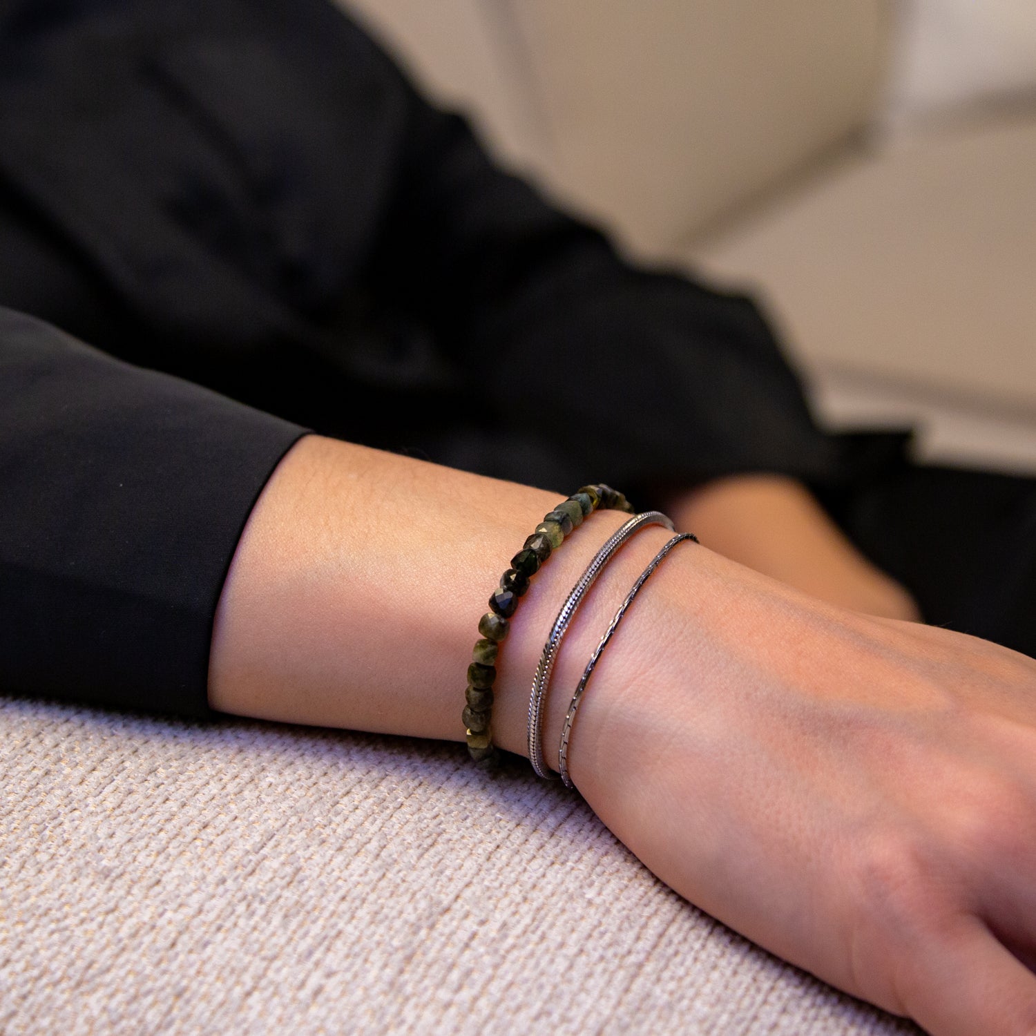 GRÜNER TURMALIN CUBE ARMBAND FACETTIERT 4MM - SET 2 DAMEN