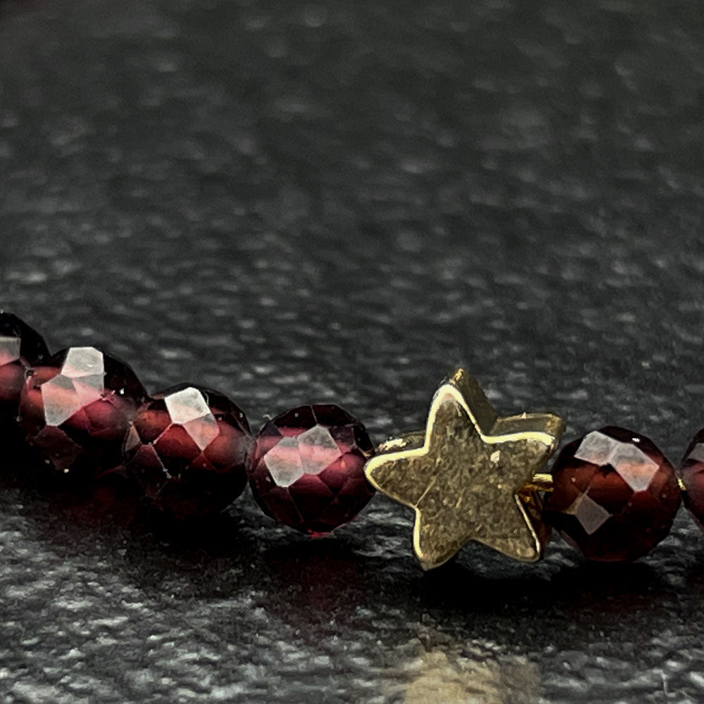 Granat Armband Gold "Star" facettiert 3mm - BONES & BUDDHAS